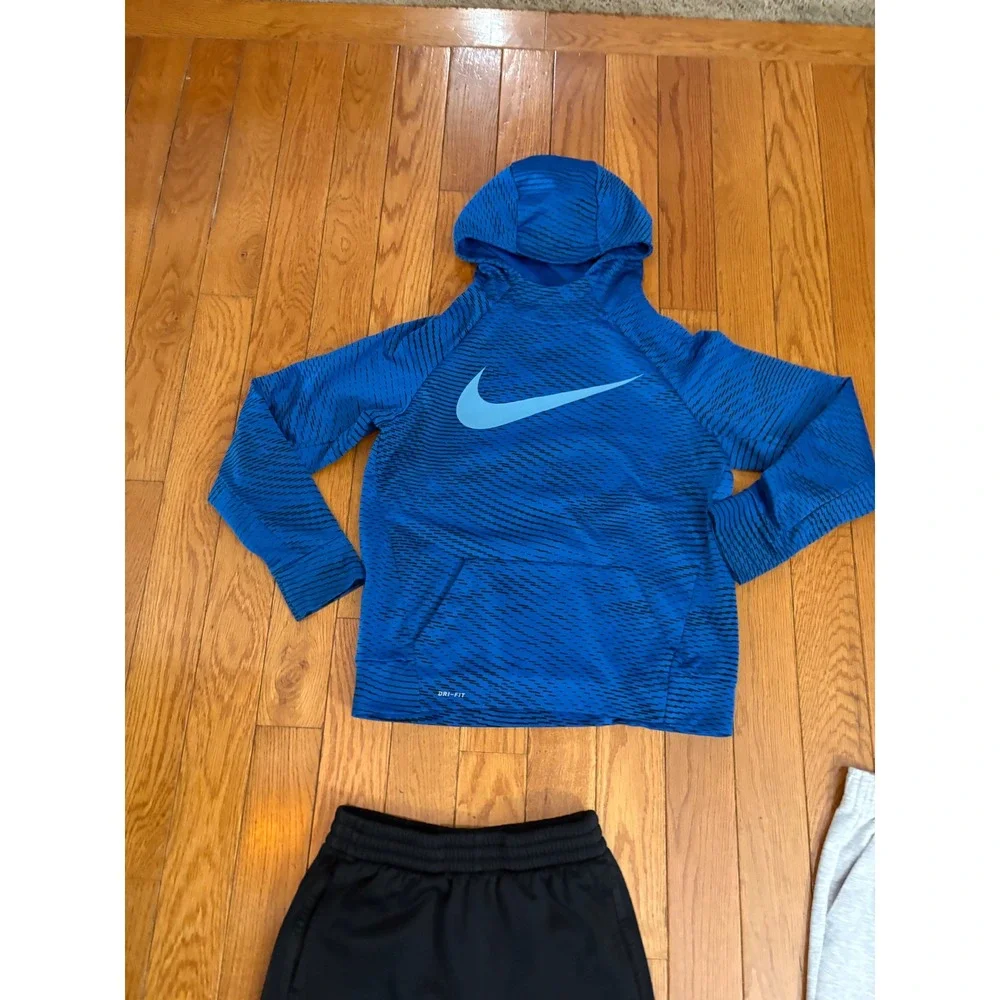 Nike Adidas Boys Athletic Bundle 5pc XL Hoodies Dri-FIT Joggers Pants Blue Red